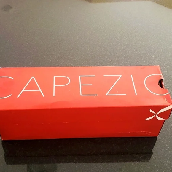 Capezio E-Series Jazz Slip On Jazz Shoes - Caramel 3.5 M - Picture 3 of 12